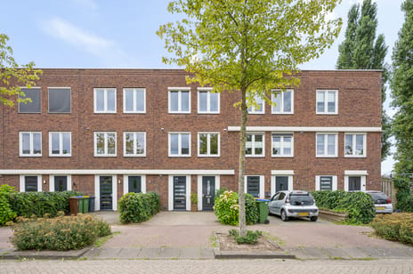 Spoorlaan 33