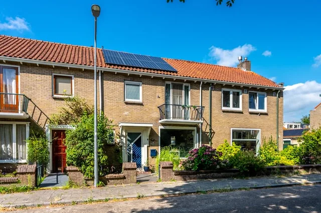 Cornelis M.J.M. Burgerlaan 5