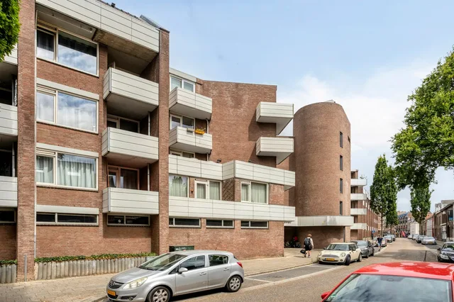 Mariagardestraat 129