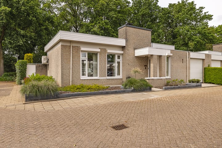 Châteaurouxhof 1