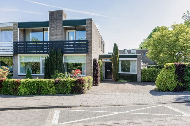 Arembergstraat 15 5583 CD Waalre