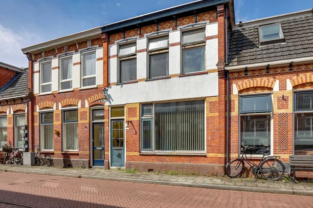 Spaarbankstraat 8