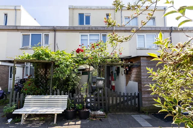 Frederik van Dorpstraat 11