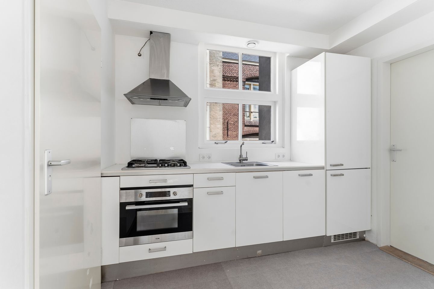 Oude Oeverstraat 8-4