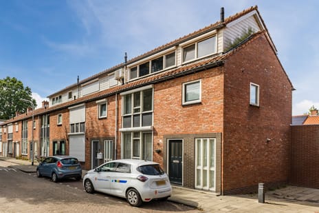 Generaal Hertzogstraat 25