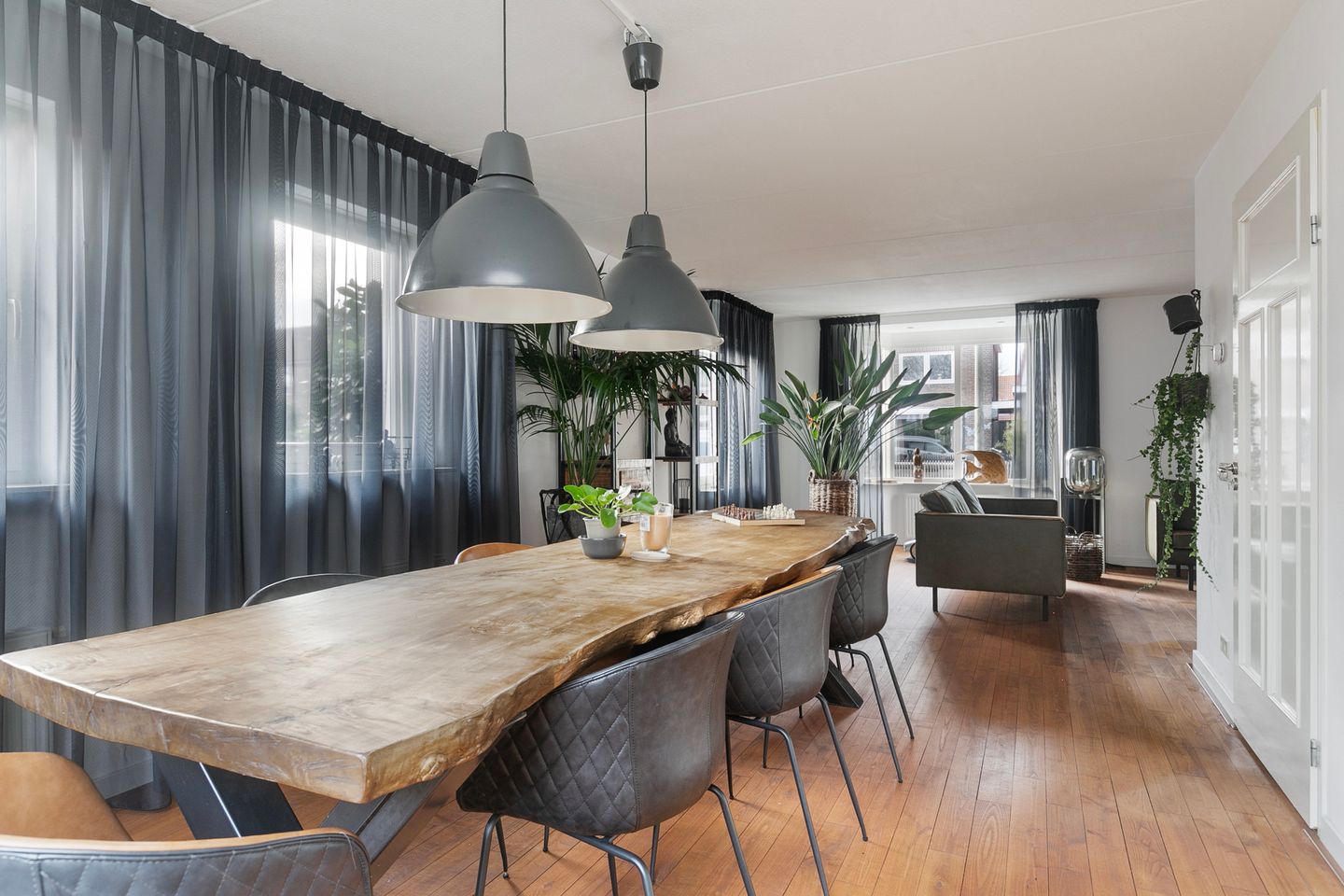Comm d Vos v Steenwijklaan 36