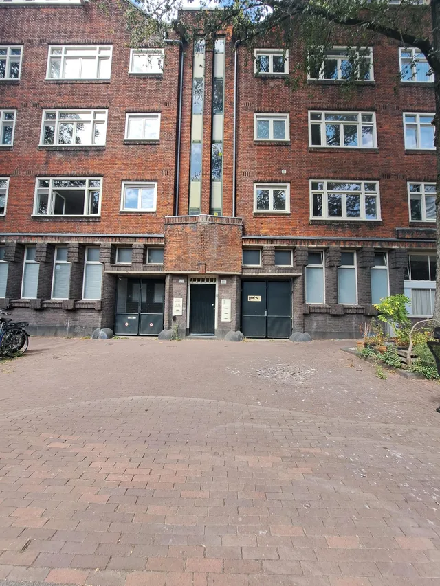 Nieuwe Uilenburgerstraat 48-A