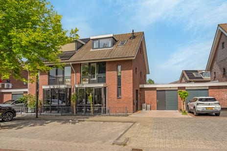 Olijfhout 19