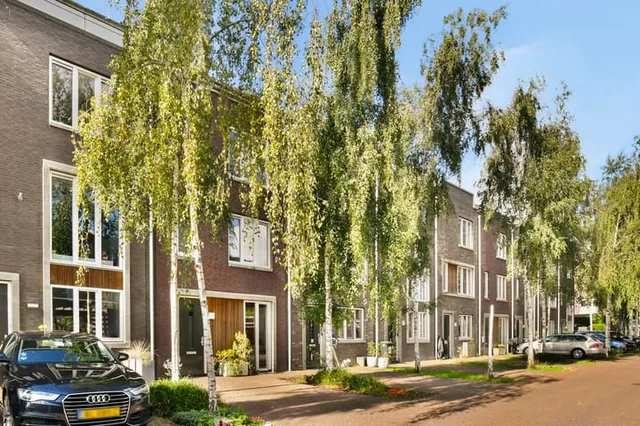 Fritz Dietrich Kahlenbergstraat 5-A