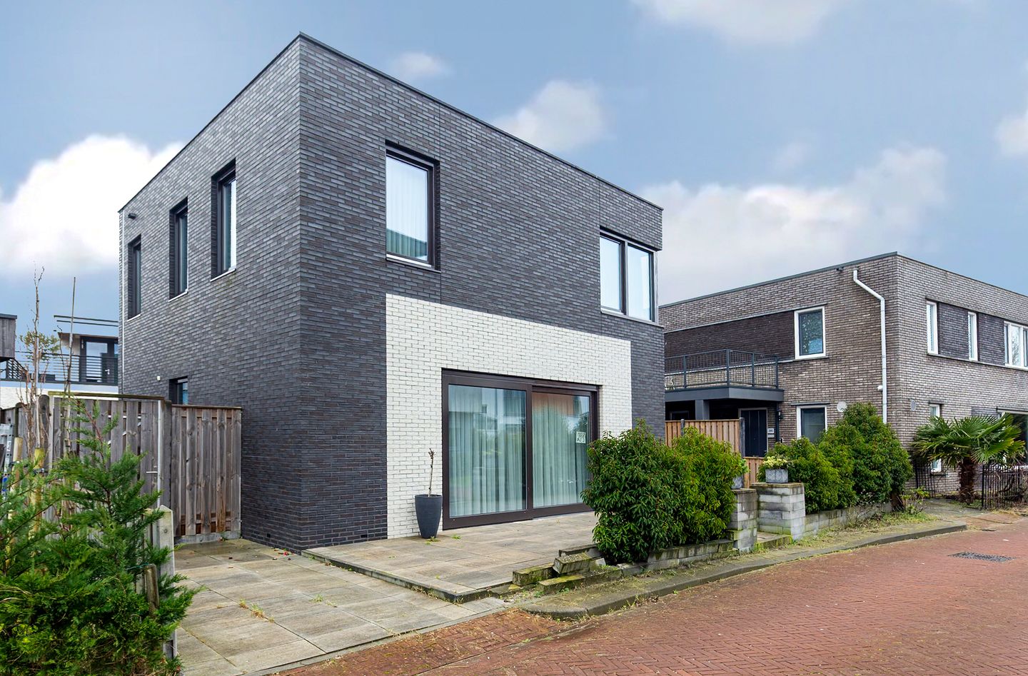 Martinus Nijhoffweg 293