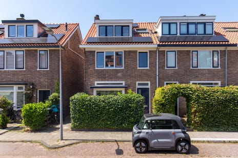 Professor Van der Waalsstraat 30