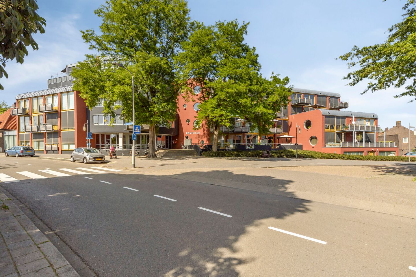 Oostsingel 2-13