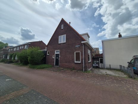 Dwarsstraat 11