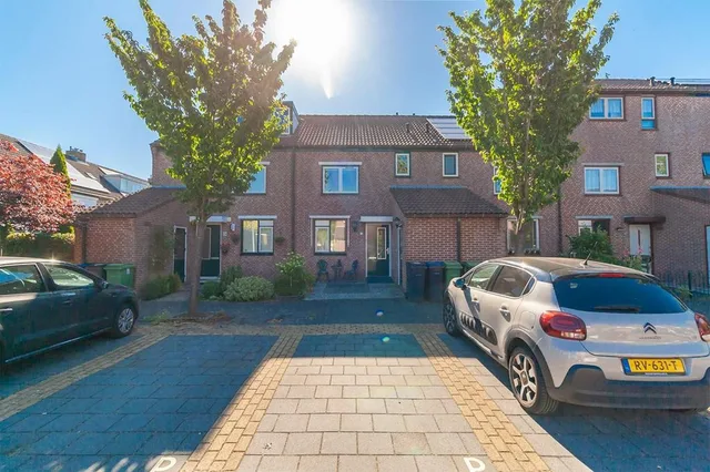 Schutsluis 24