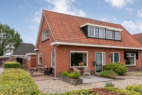 Parallelweg 12