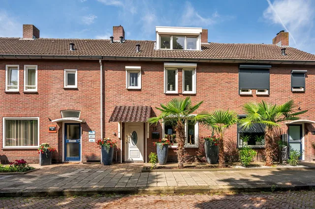 Burgemeester d'Olnestraat 13