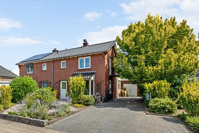 Ninaberlaan 52-a 7447 AG Hellendoorn