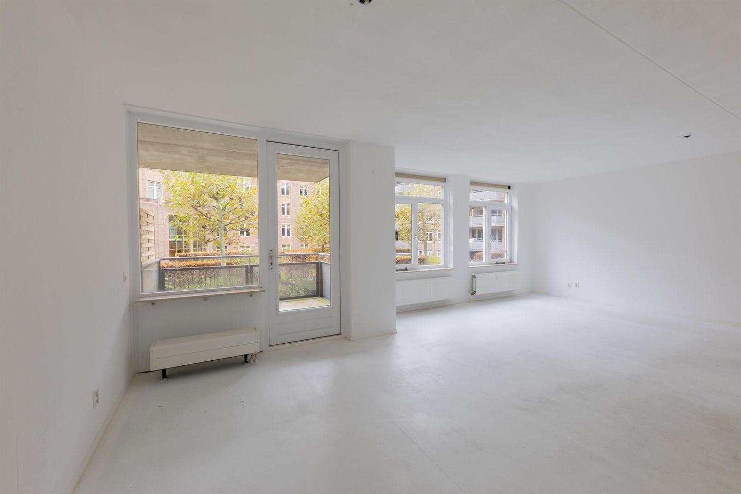 Louise Henriëttestraat 65