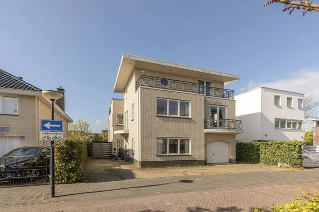 Parosstraat 6