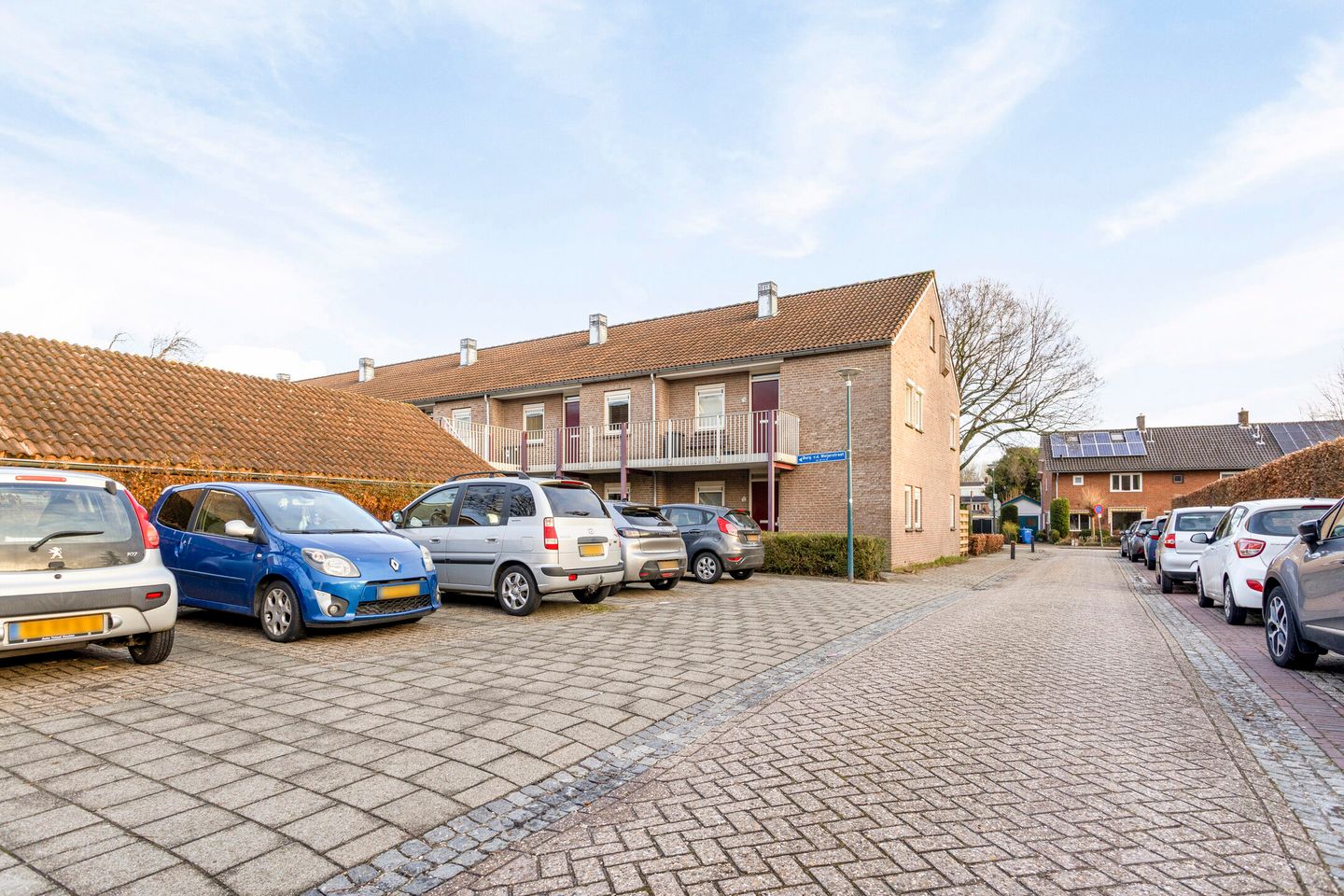 Burg v d Weijerstraat 56