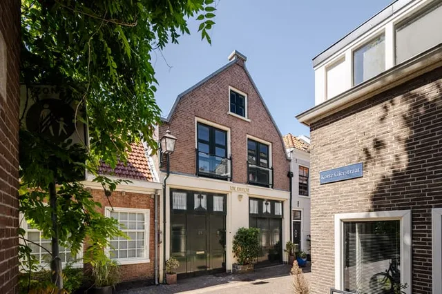 Lange Annastraat 24