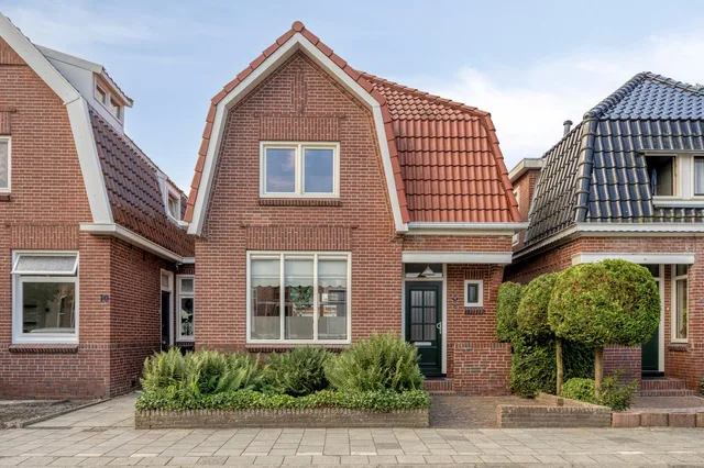 Schoolstraat 12