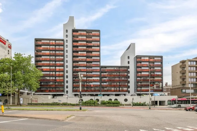 Burg. Hustinxstraat 206