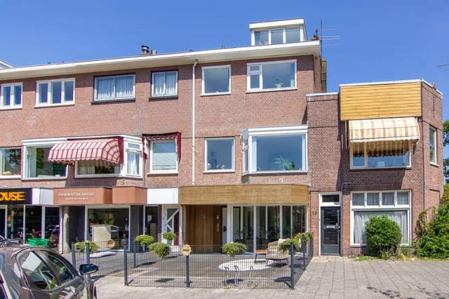 Floresstraat 13
