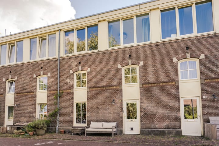 Karabiniersstraat 15