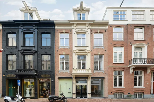 Pieter Cornelisz. Hooftstraat 17-B
