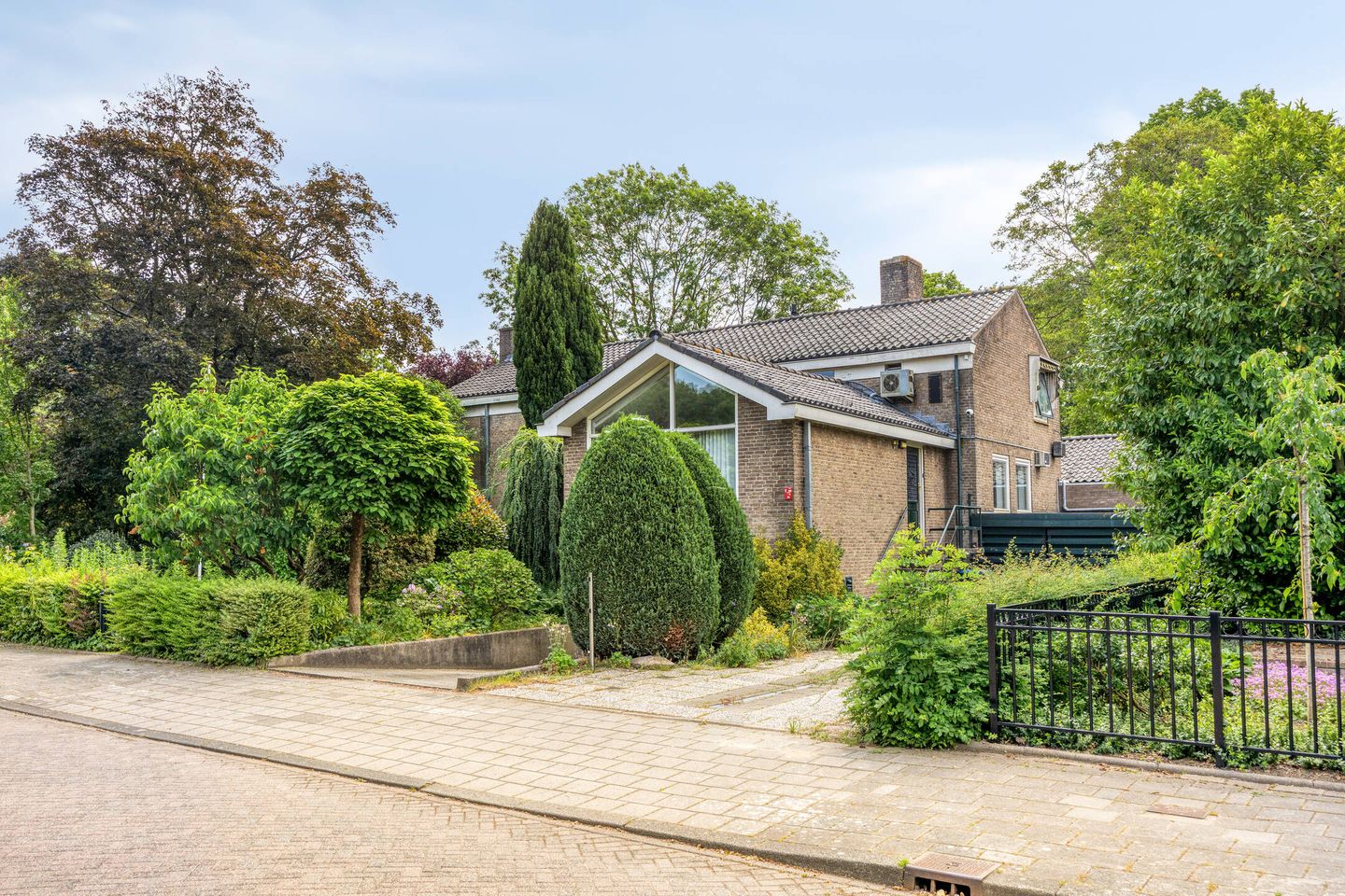 Bloemenstraat 1