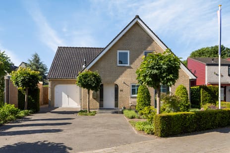 Middellaan 90