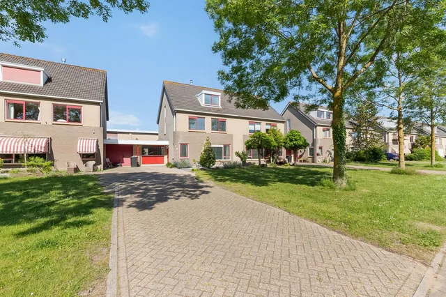 Jacques Brelweg 9 1311 HK Almere