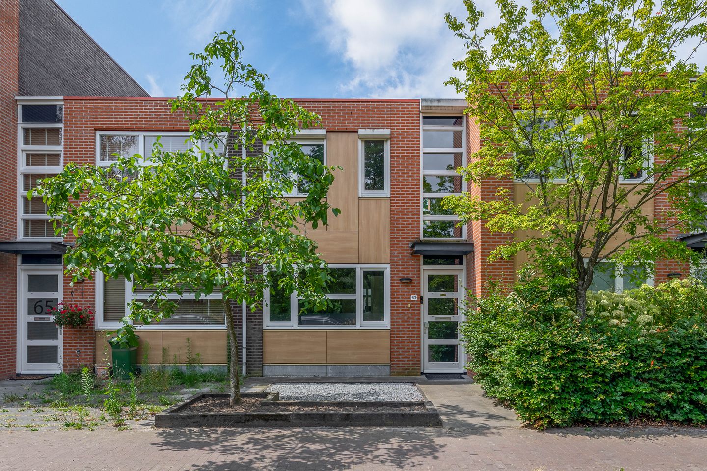 Regenboogven 63
