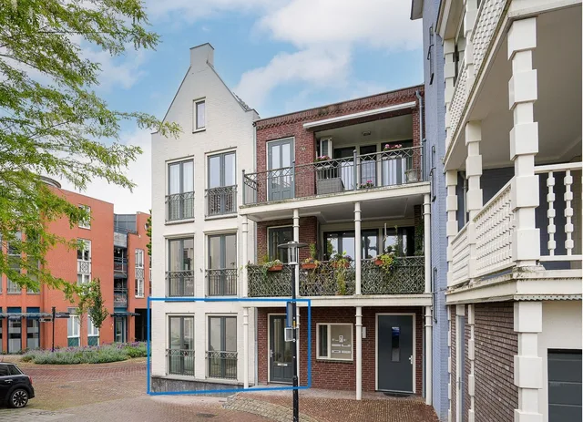 Tolhuisstraat 11