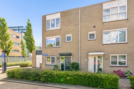 Parijsstraat 1