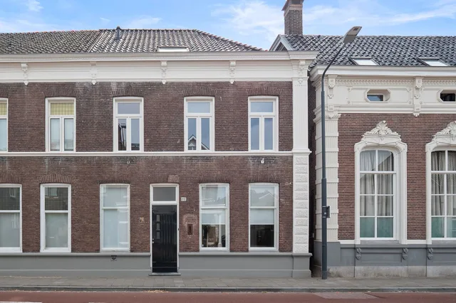 Taalstraat 213
