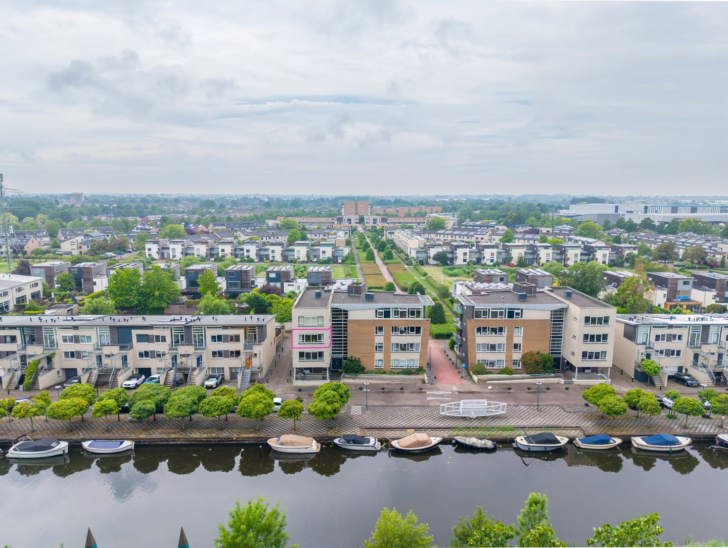 H.P. Berlagelaan 24