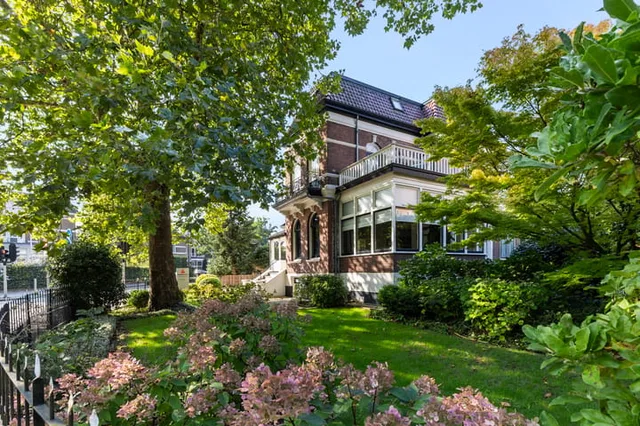 Kerklaan 10