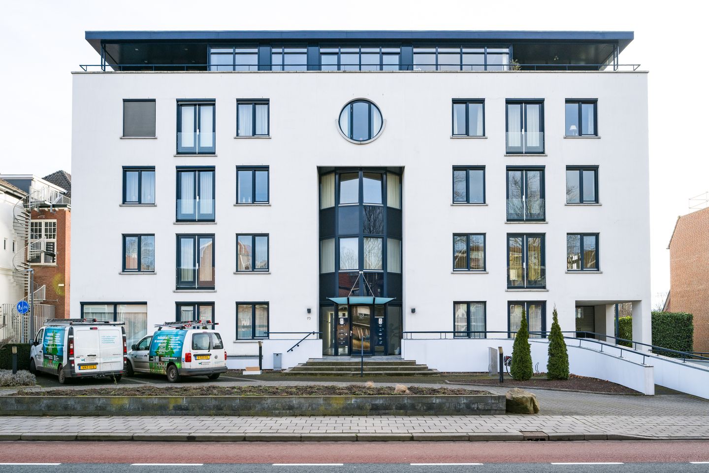 Zonnebrink 17-04
