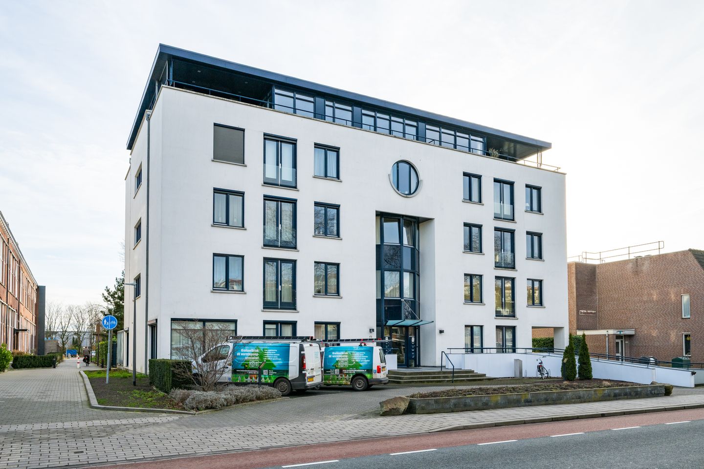 Zonnebrink 17-04