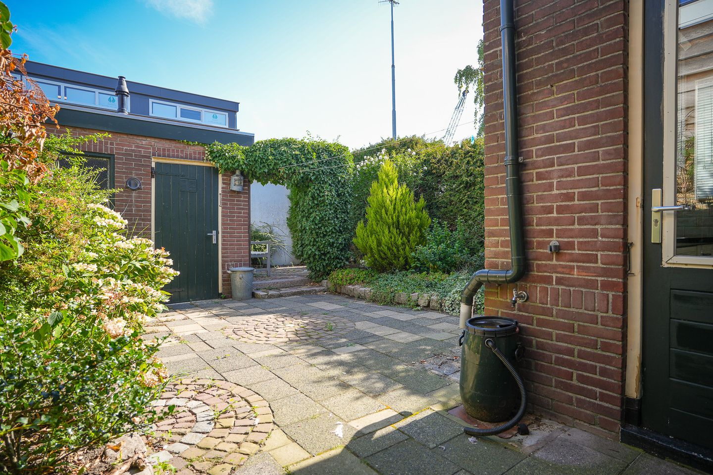 Burg. Gaarlandtstraat 29