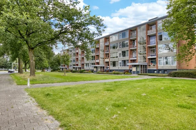 1e Wormenseweg 483