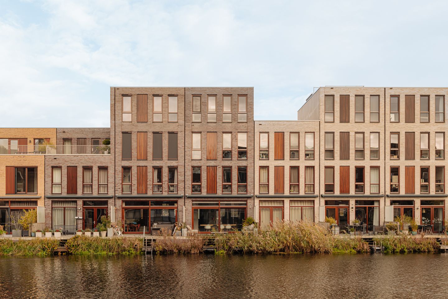 John Fernhouthof 16