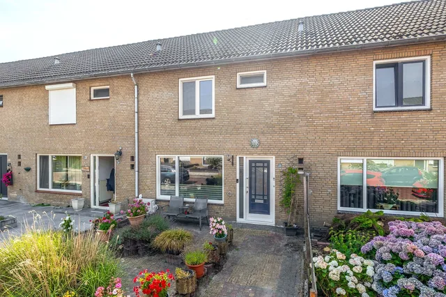 Voorstekamp 28