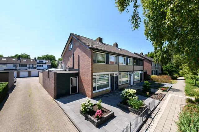 Lepelaarstraat 66 8446 JM Heerenveen