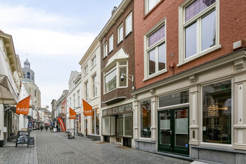 Kremerstraat 21