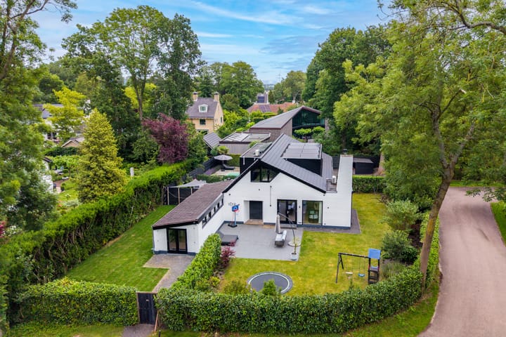 Van Foreestlaan 18