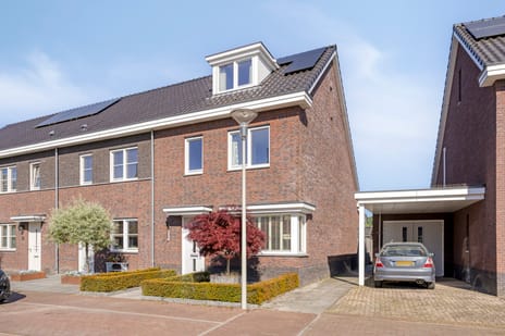 Meester de Weertstraat 33