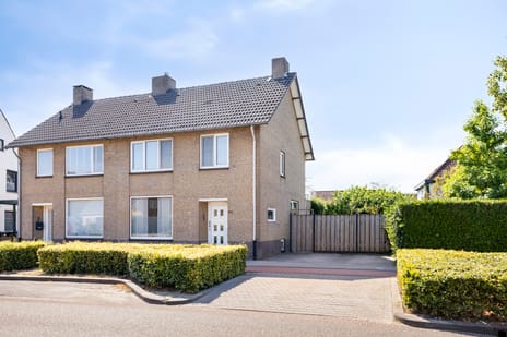 Dorpstraat 68